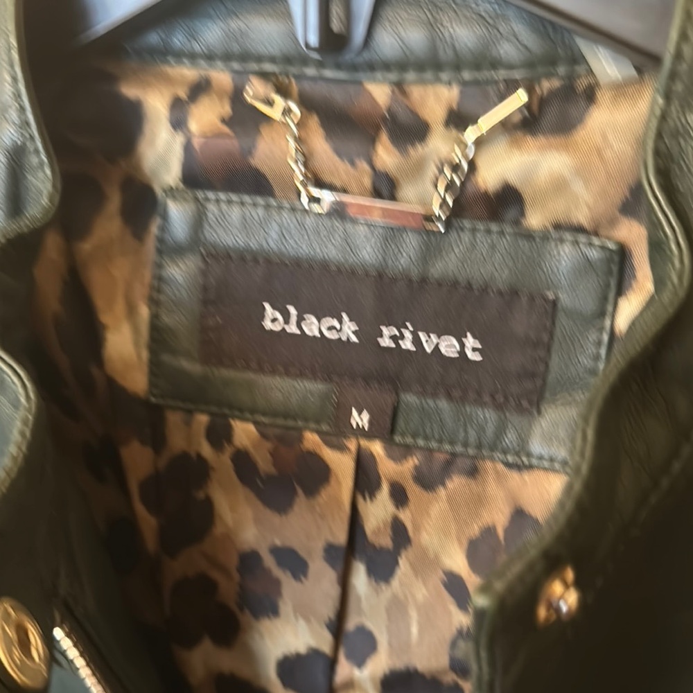 Black Rivet Women’s Faux Green Leather Moto Jacket - Picture 4 of 13